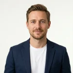 Ville Karvonen, pelialan viestintäasiantuntija